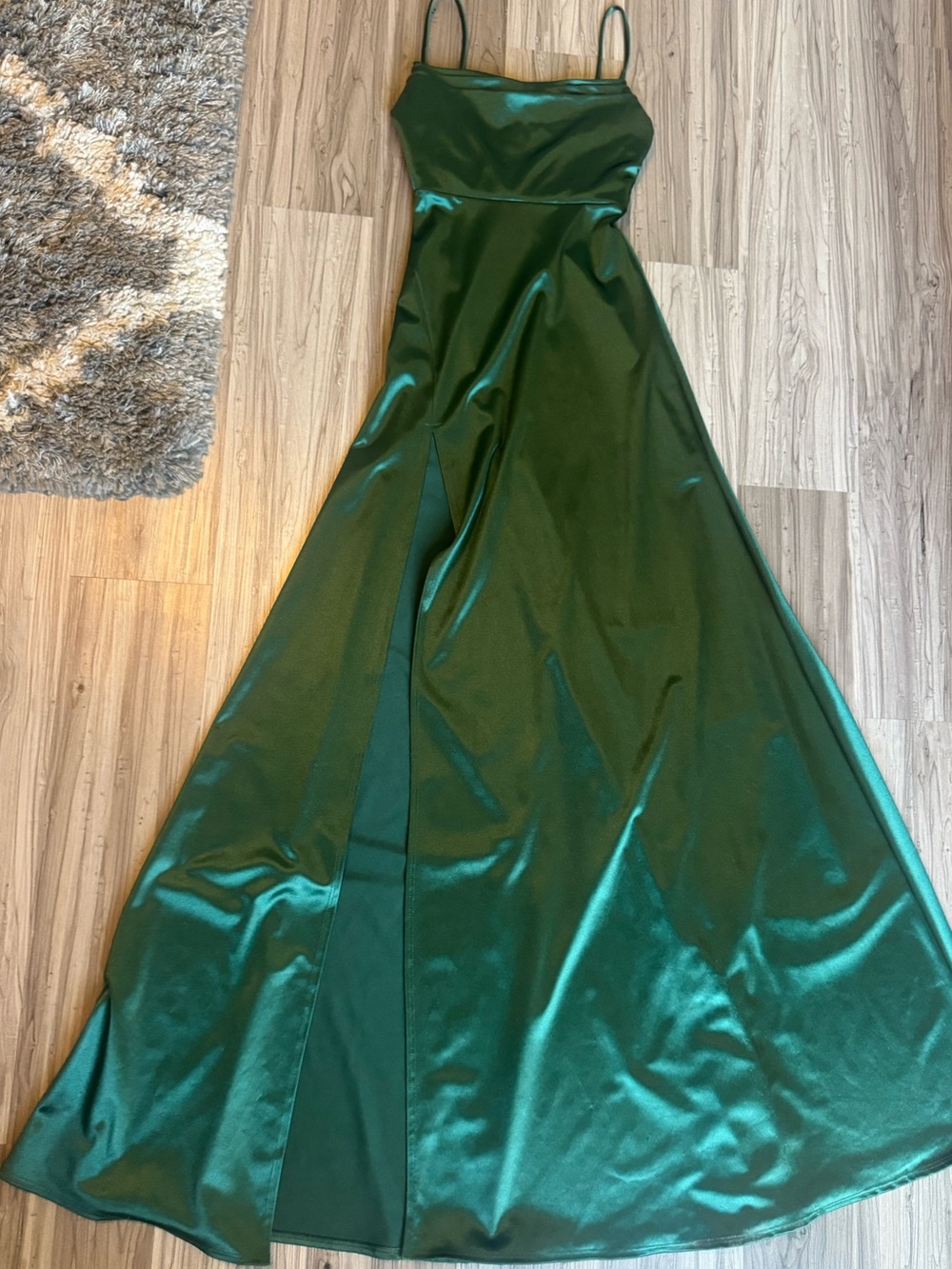 Windsor Emerald Satin A-Line Prom Dress with Thigh Slit
